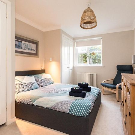 Cosy Roseburn Apartment, Edinburgh - 2 Bedrooms, Free Parking Exterior photo